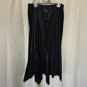 J.S. Edward Vtg 90s Black Velvet Knee Length Trumpet Skirt Size 16 Goth